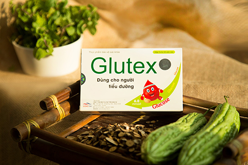 Tpcn Glutex có sự kết hợp của Tinh chất lá Xoài, lá Neem, Hoàng bá, Quế chi, Mướp đắng