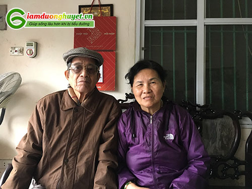 Vợ chồng bà Loan, ông Dũng - 53 Nguyễn Công Trứ, Hà Nội